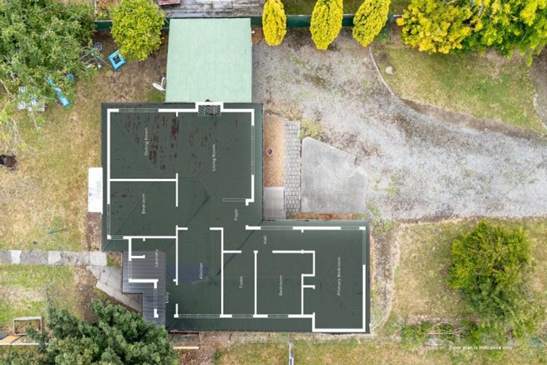 Photo of property in 75 Victoria Street, Carterton, 5713