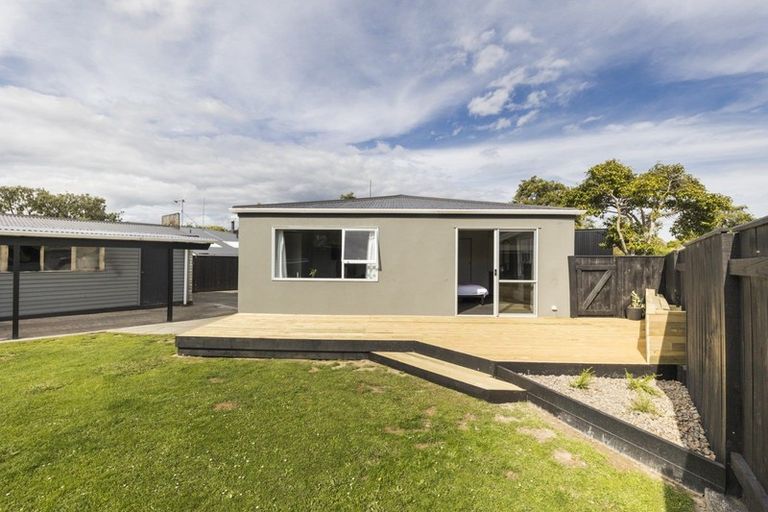 Photo of property in 108 Apollo Parade, Milson, Palmerston North, 4414