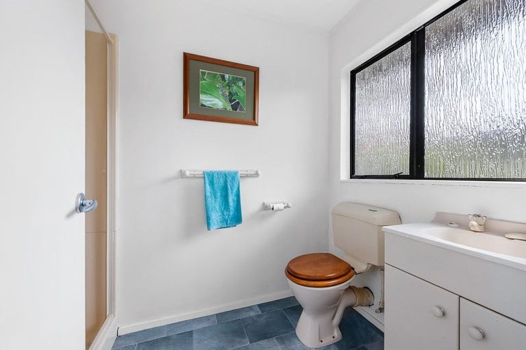 Photo of property in 70 Kaitoke Loop, Kaitoke, Upper Hutt, 5018