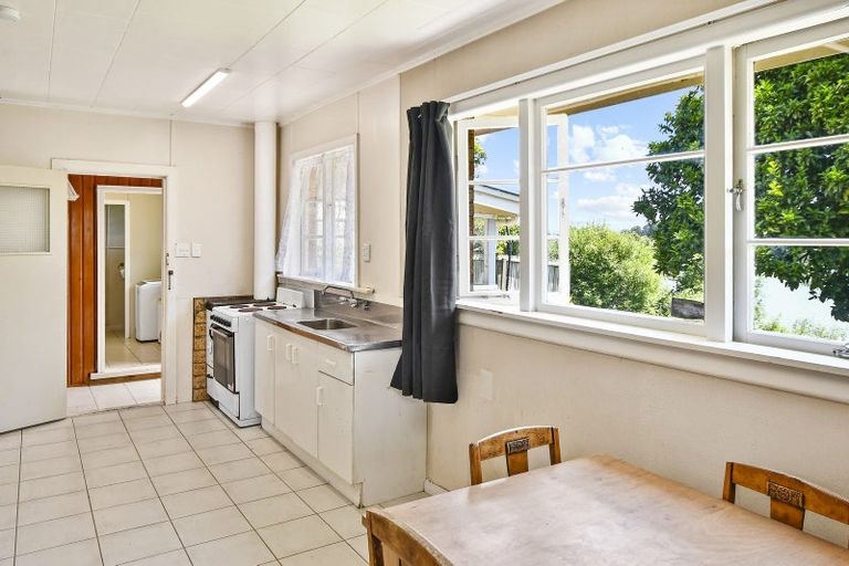 Photo of property in 222 Great South Road, Huntly, 3700