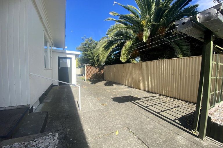 Photo of property in 10/90 Gloucester Street, Greenmeadows, Napier, 4112