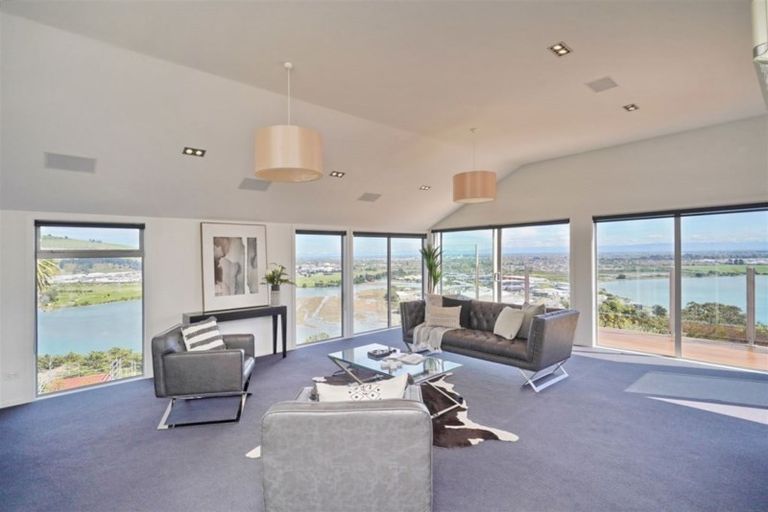 Photo of property in 78 Cannon Hill Crescent, Mount Pleasant, Christchurch, 8081