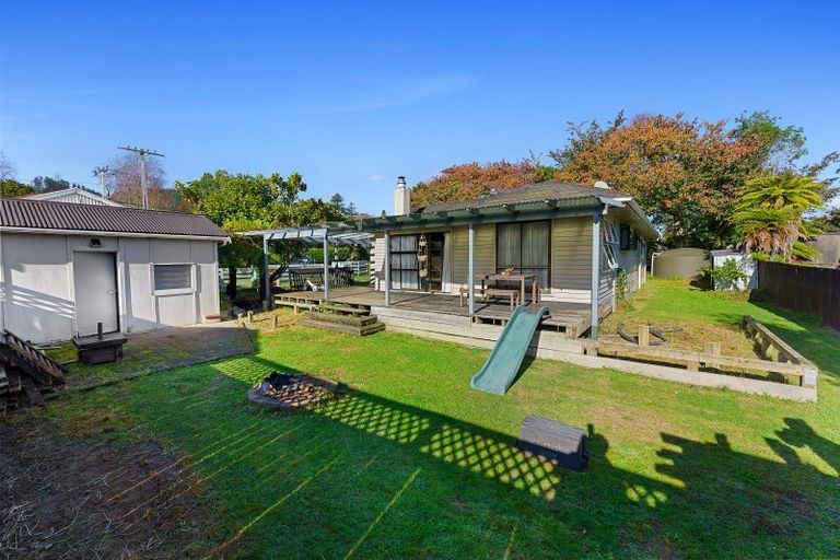 Photo of property in 14 Wi Pere Street, Manakau, Levin, 5573