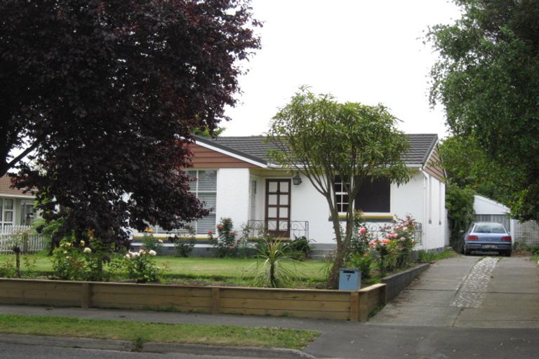 Photo of property in 7 Yardley Street, Avonhead, Christchurch, 8042