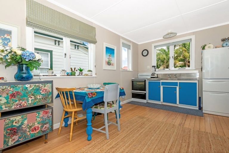 Photo of property in 18 Norman Road, Te Hapara, Gisborne, 4010