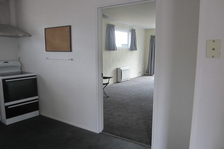 Photo of property in 2/25 Brockworth Place, Riccarton, Christchurch, 8011