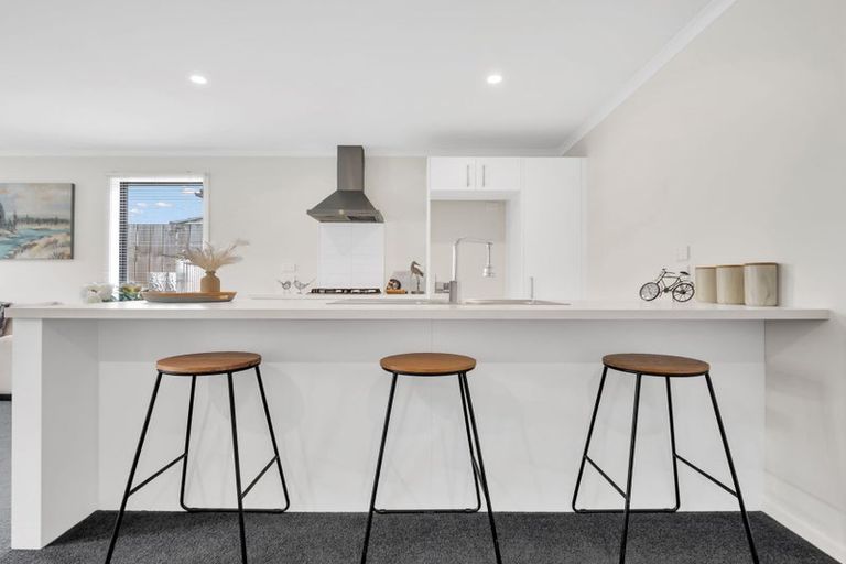 Photo of property in 30 North Ridge Drive, Rototuna North, Hamilton, 3210