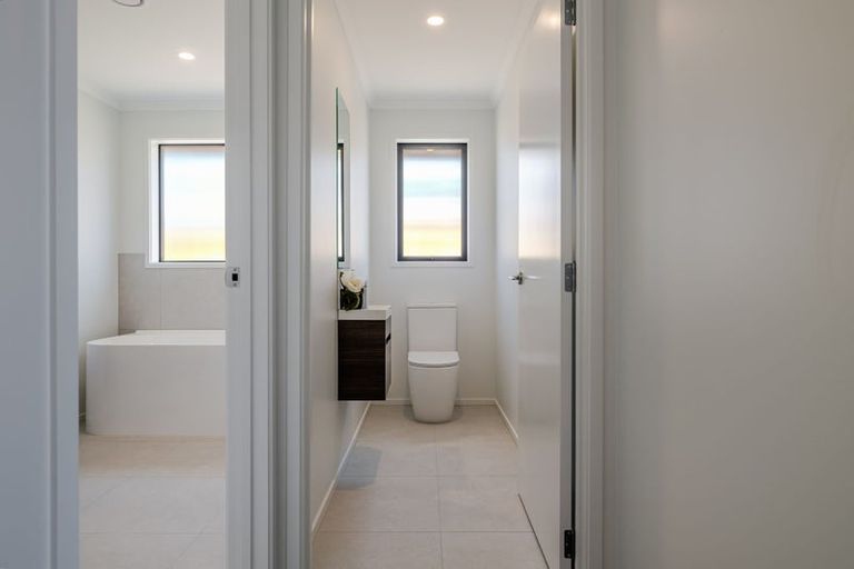 Photo of property in 26 Springwater Drive, Maewa, 4702