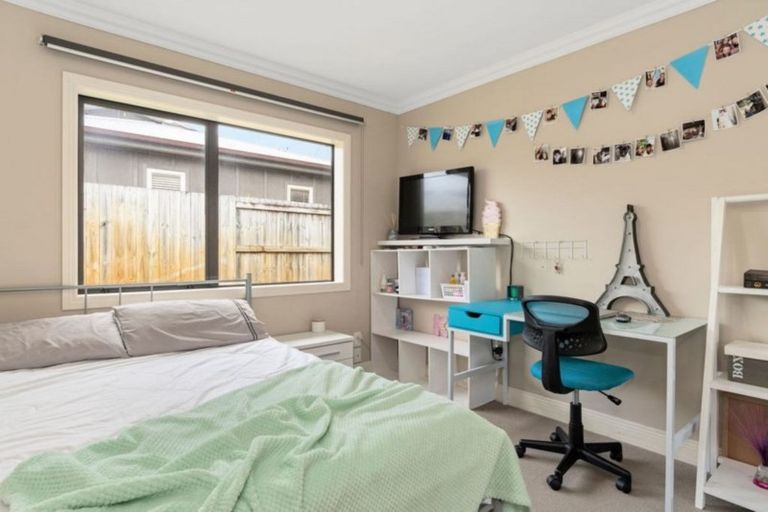 Photo of property in 14 The Glade, Papamoa Beach, Papamoa, 3118