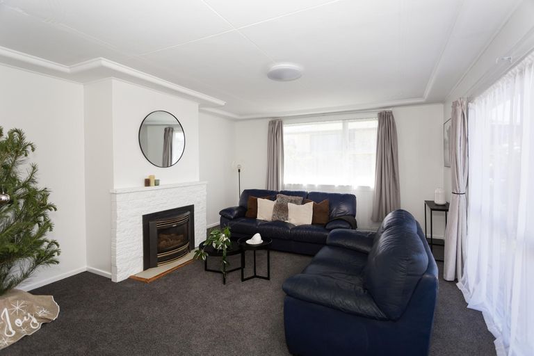 Photo of property in 11 Oxford Street, Holmes Hill, Oamaru, 9401