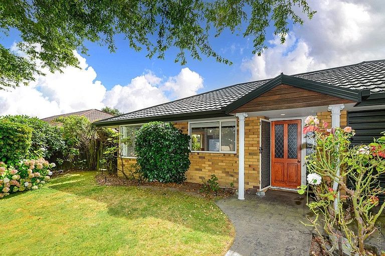 Photo of property in 21 Villa Grove, Ilam, Christchurch, 8041