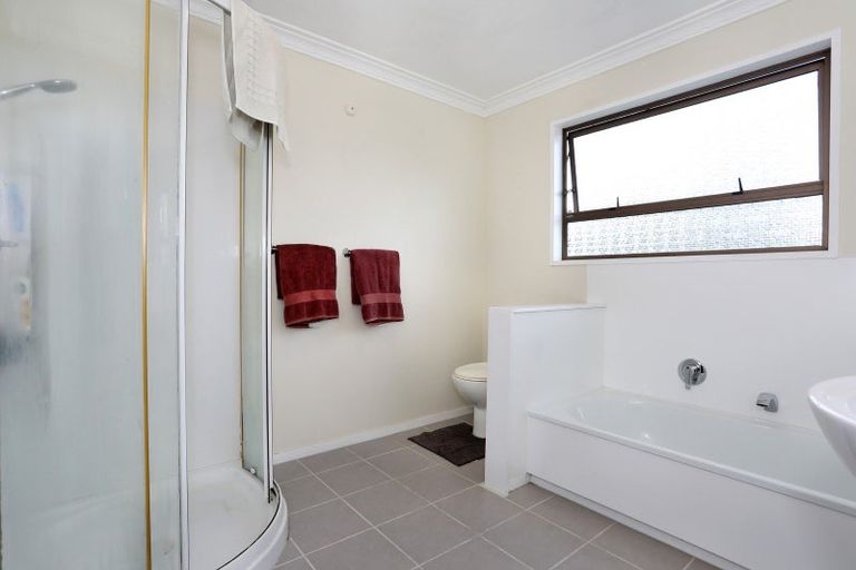 Photo of property in 14 Ruawai Road, Feilding, 4702