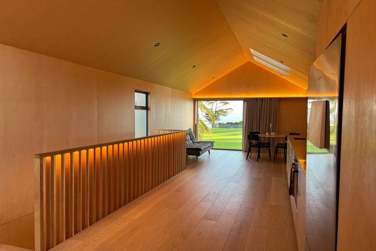 Photo of property in 25 Nicholas Gibbons Drive, Clendon Park, Auckland, 2103