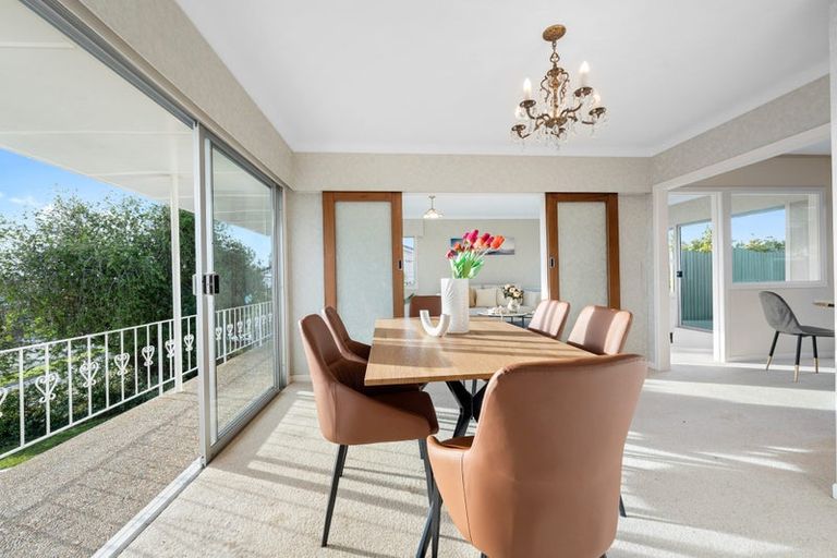 Photo of property in 4 The Anchorage, Sunnyhills, Auckland, 2010