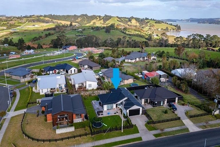 Photo of property in 39 Dawson Road, Snells Beach, 0920