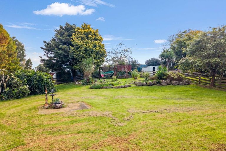 Photo of property in 32 Cemetery Road, Waiuku, 2123