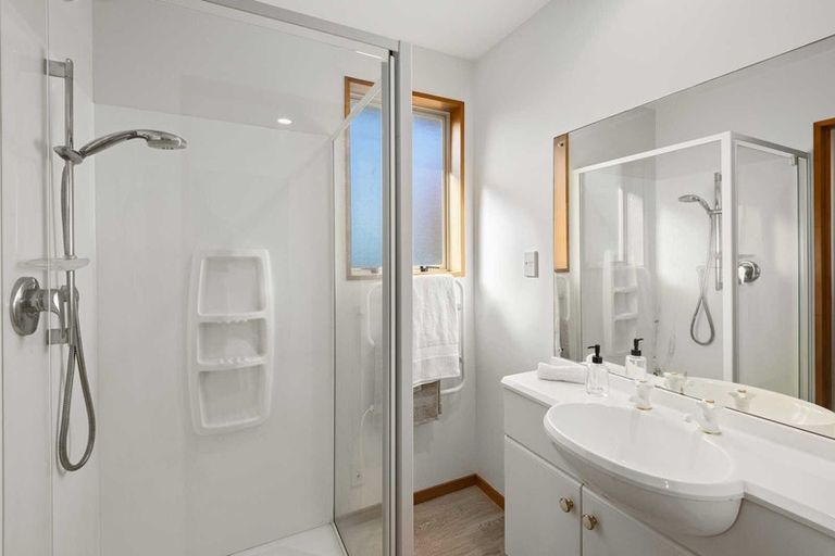 Photo of property in 1 Braithwaite Street, Ilam, Christchurch, 8041