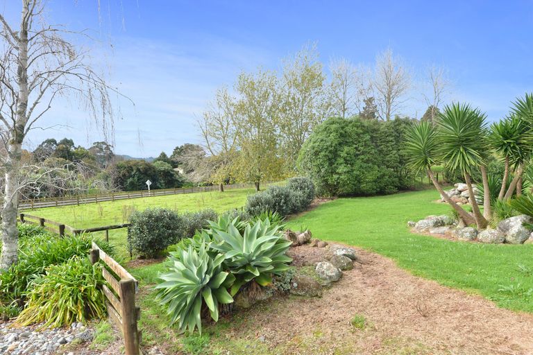 Photo of property in 558 Crane Road, Kauri, Kamo, 0185