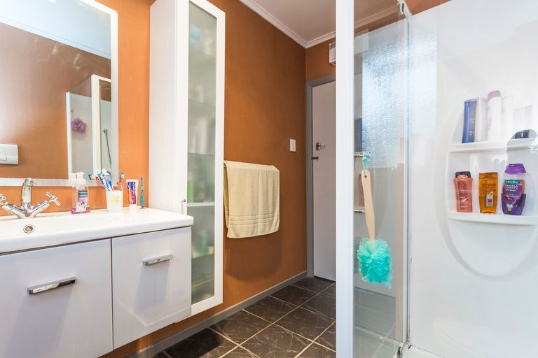 Photo of property in 180 Mornington Road, Kenmure, Dunedin, 9011