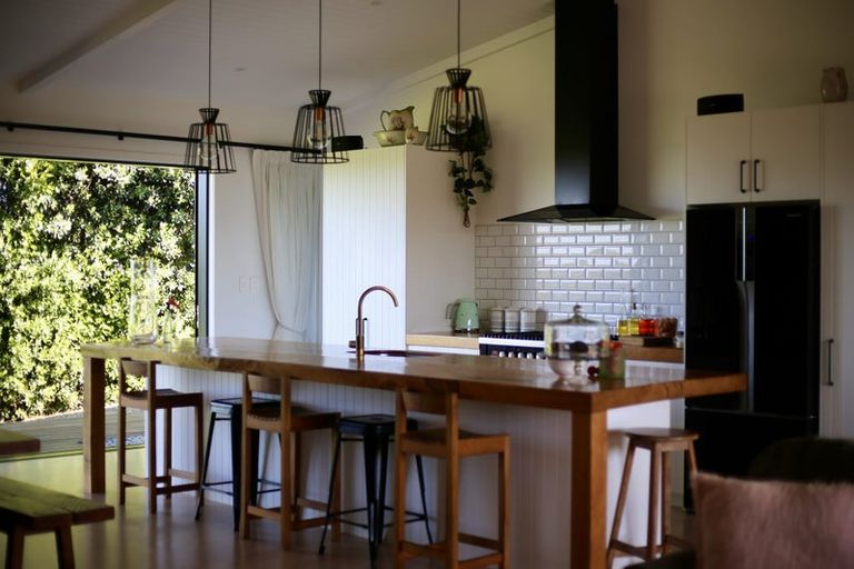 Photo of property in 228 Matapouri Road, Tutukaka, Whangarei, 0173