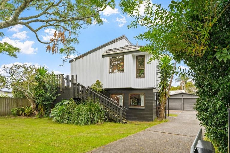 Photo of property in 4 Motuora Road, Manly, Whangaparaoa, 0930