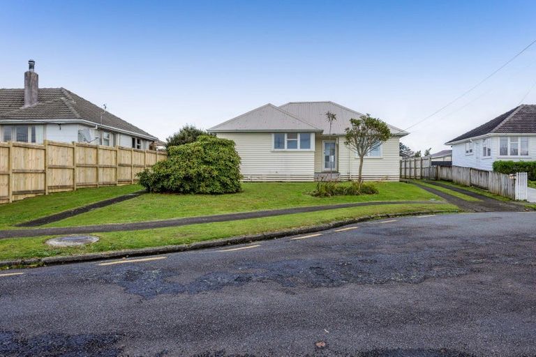 Photo of property in 5 Avon Street, Stratford, 4332