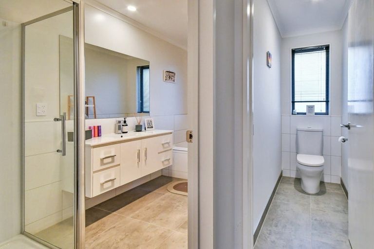 Photo of property in 1 Helenvale Crescent, Pokeno, 2402