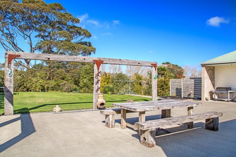 Photo of property in 5j Brights Road, Waiuku, 2123