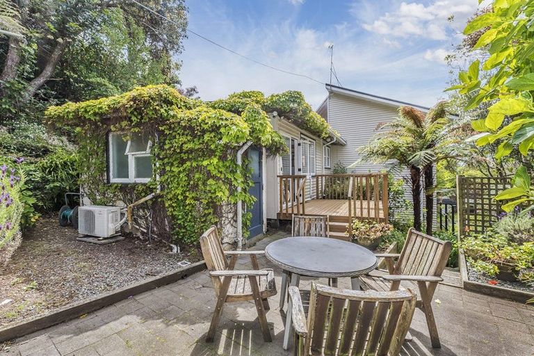 Photo of property in 6 Muri Road, Pukerua Bay, 5026