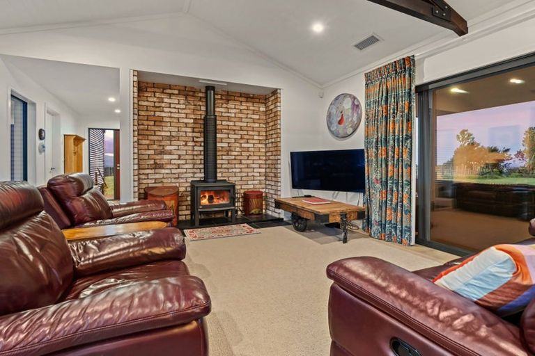 Photo of property in 677 Work Road, Whakamarama, Katikati, 3181