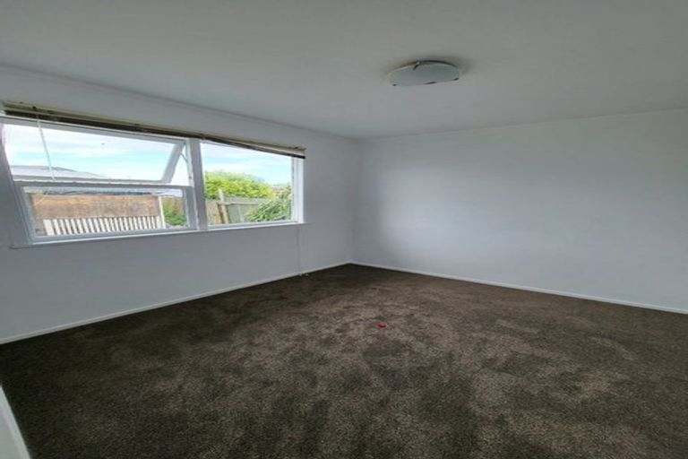 Photo of property in 37 Hokianga Street, Mangere East, Auckland, 2024