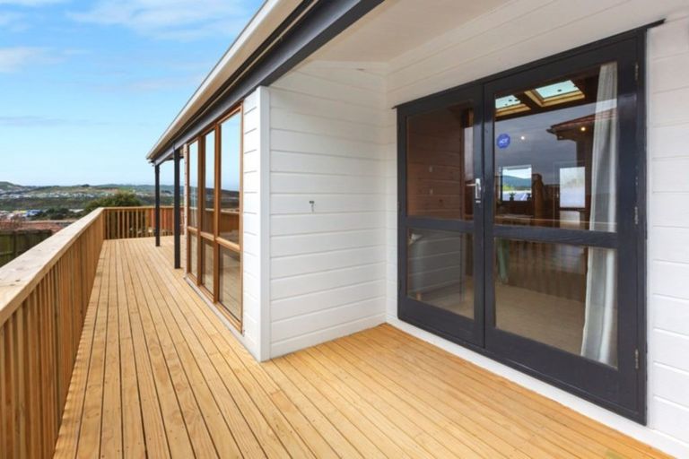 Photo of property in 6 Waiho Terrace, Elsdon, Porirua, 5022