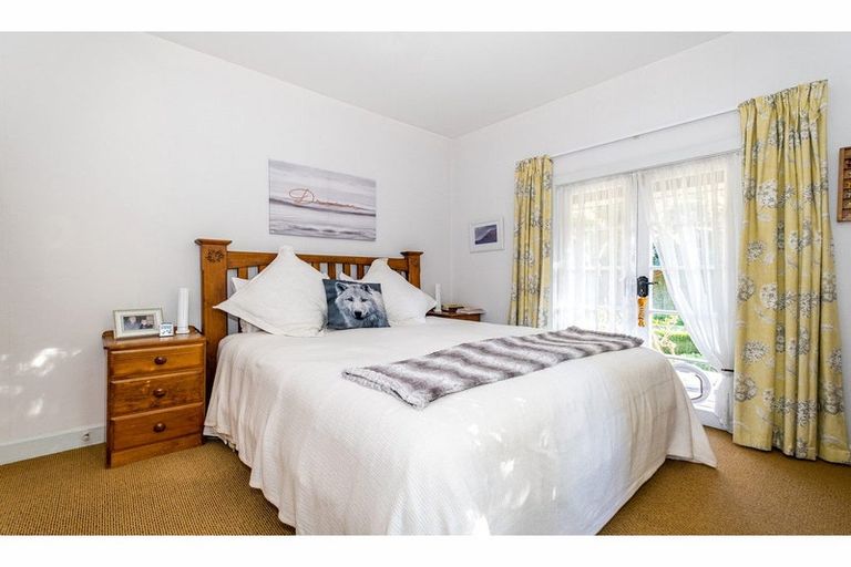Photo of property in 15 Gibson Street, Seaview, Timaru, 7910