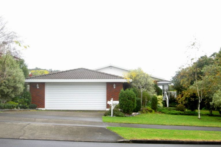 Photo of property in 58 Wairere Road, The Gardens, Auckland, 2105