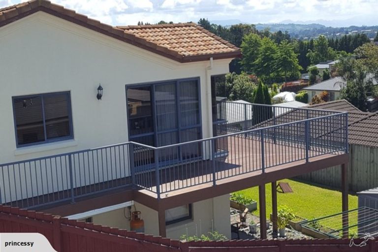 Photo of property in 5 Tautara Place, Ohauiti, Tauranga, 3112