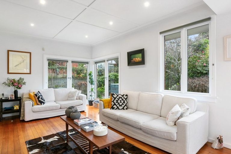 Photo of property in 69 Drivers Road, Maori Hill, Dunedin, 9010