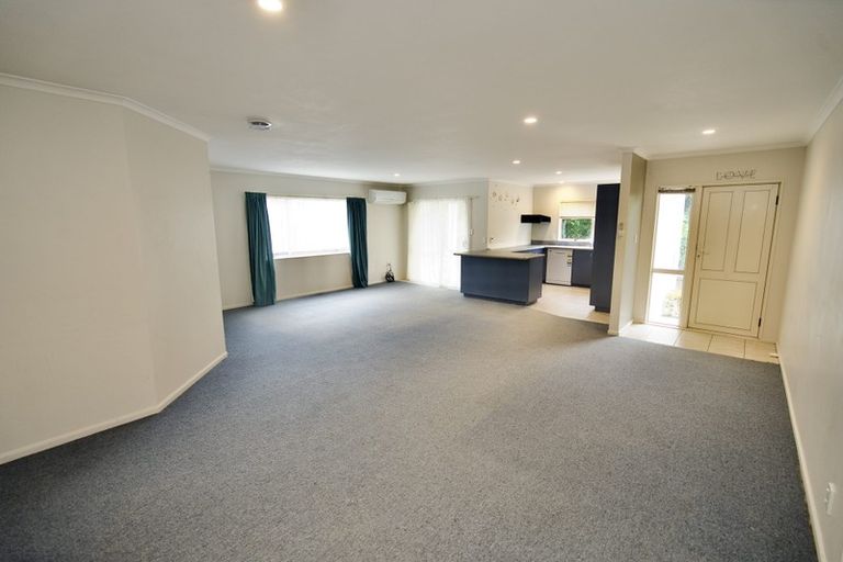 Photo of property in 5 Astrid Court, Awapuni, Palmerston North, 4412