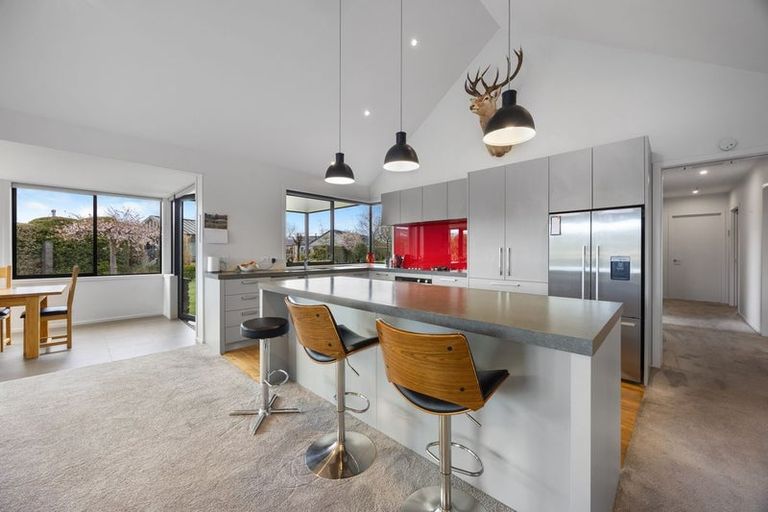 Photo of property in 5 Parkview Street, Wanaka, 9382