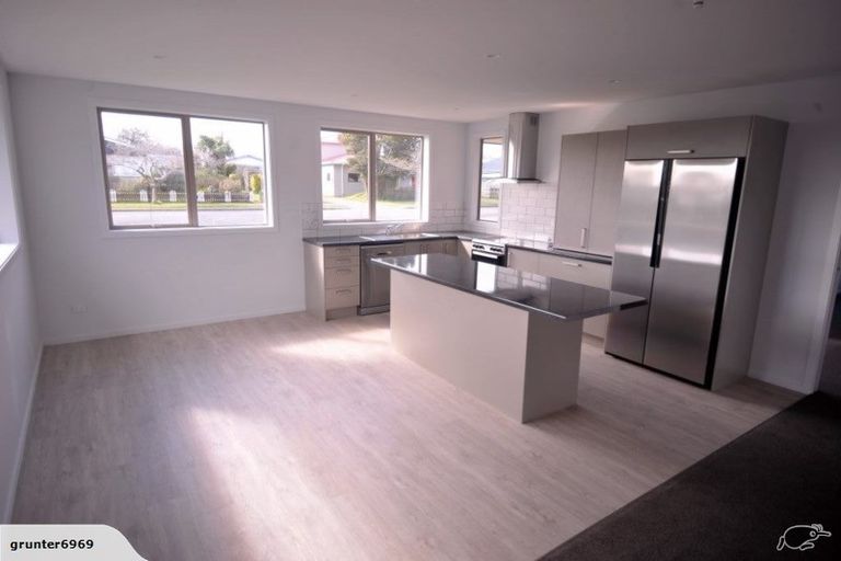 Photo of property in 51a Queen Street, Otautau, 9610