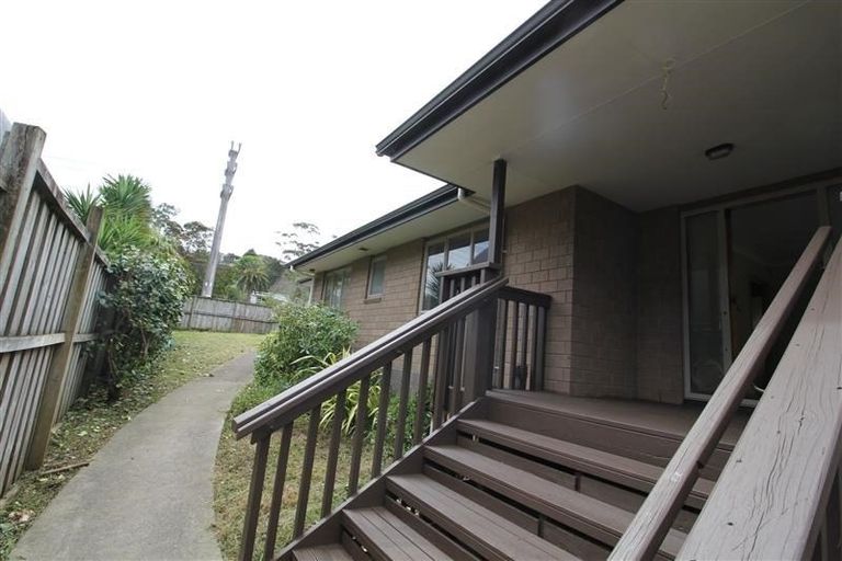 Photo of property in 56 Sherrybrooke Place, Sunnyvale, Auckland, 0612