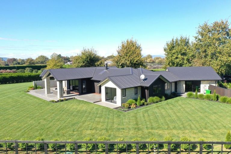 Photo of property in 300 Pickering Road, Tamahere, Hamilton, 3283