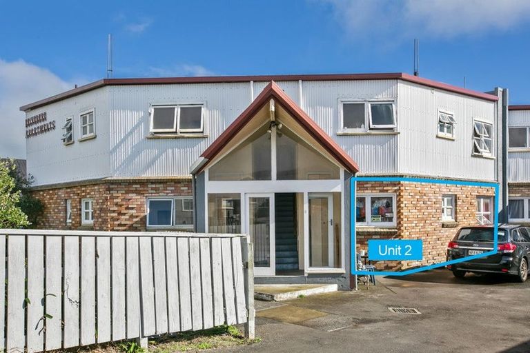 Photo of property in 2/184 Powderham Street, New Plymouth, 4310