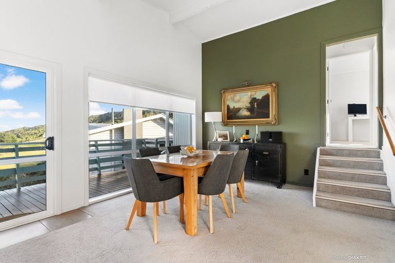 Photo of property in 19 Breton Grove, Kingston, Wellington, 6021