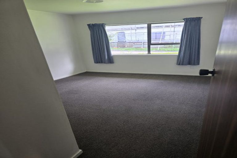 Photo of property in 2/20 Roulston Street, Pukekohe, 2120