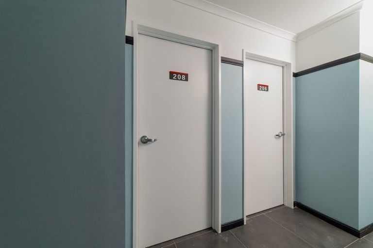 Photo of property in 6 Brookfield Avenue, Onehunga, Auckland, 1061