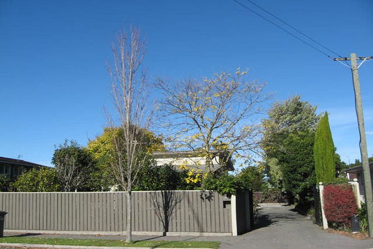 Photo of property in 486 Ilam Road, Bryndwr, Christchurch, 8052