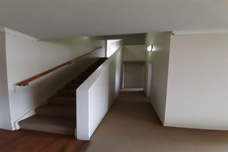 Photo of property in 9/64 Kawaha Point Road, Kawaha Point, Rotorua, 3010