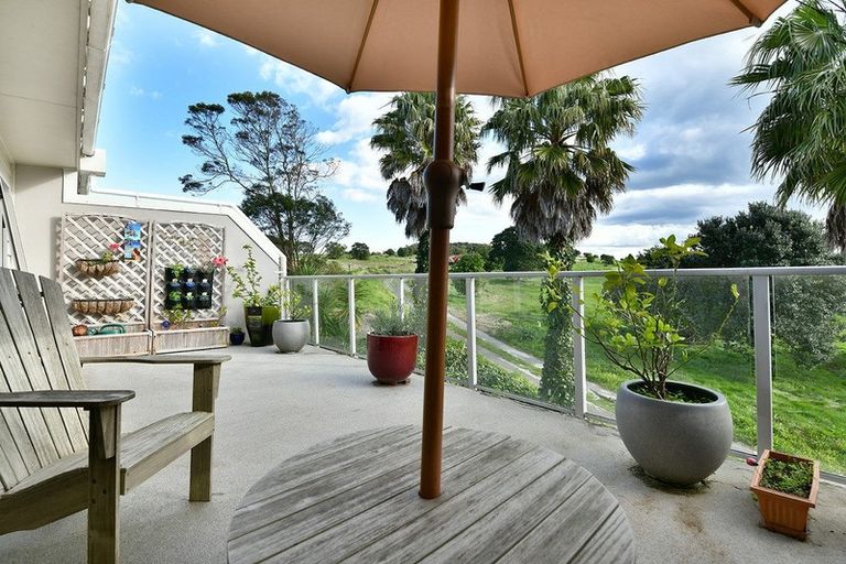 Photo of property in Santa Rosa, 55/340 Gulf Harbour Drive, Gulf Harbour, Whangaparaoa, 0930