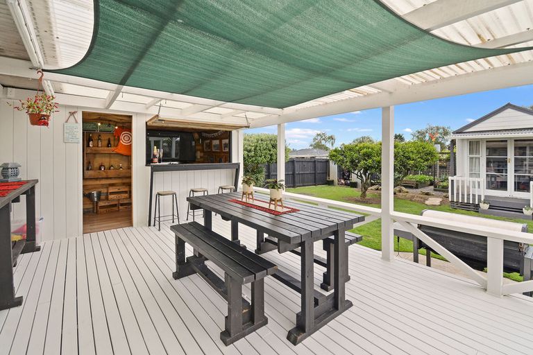 Photo of property in 57 Tatariki Street, Rosehill, Papakura, 2113