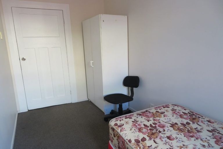 Photo of property in 35 Bay Street, Petone, Lower Hutt, 5012